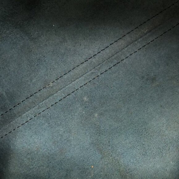 100% Authentic LOUIS VUITTON Speedy 30 Toledo Blue Epi Handbag - Picture 13 of 15